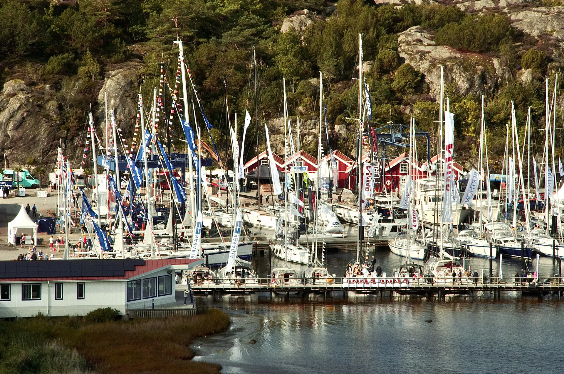 Orust Sailboat Show og Öppet Varv arrangeres på Hallberg-Rassy-verftet fra 23.-25. august. Foto: Sweboat