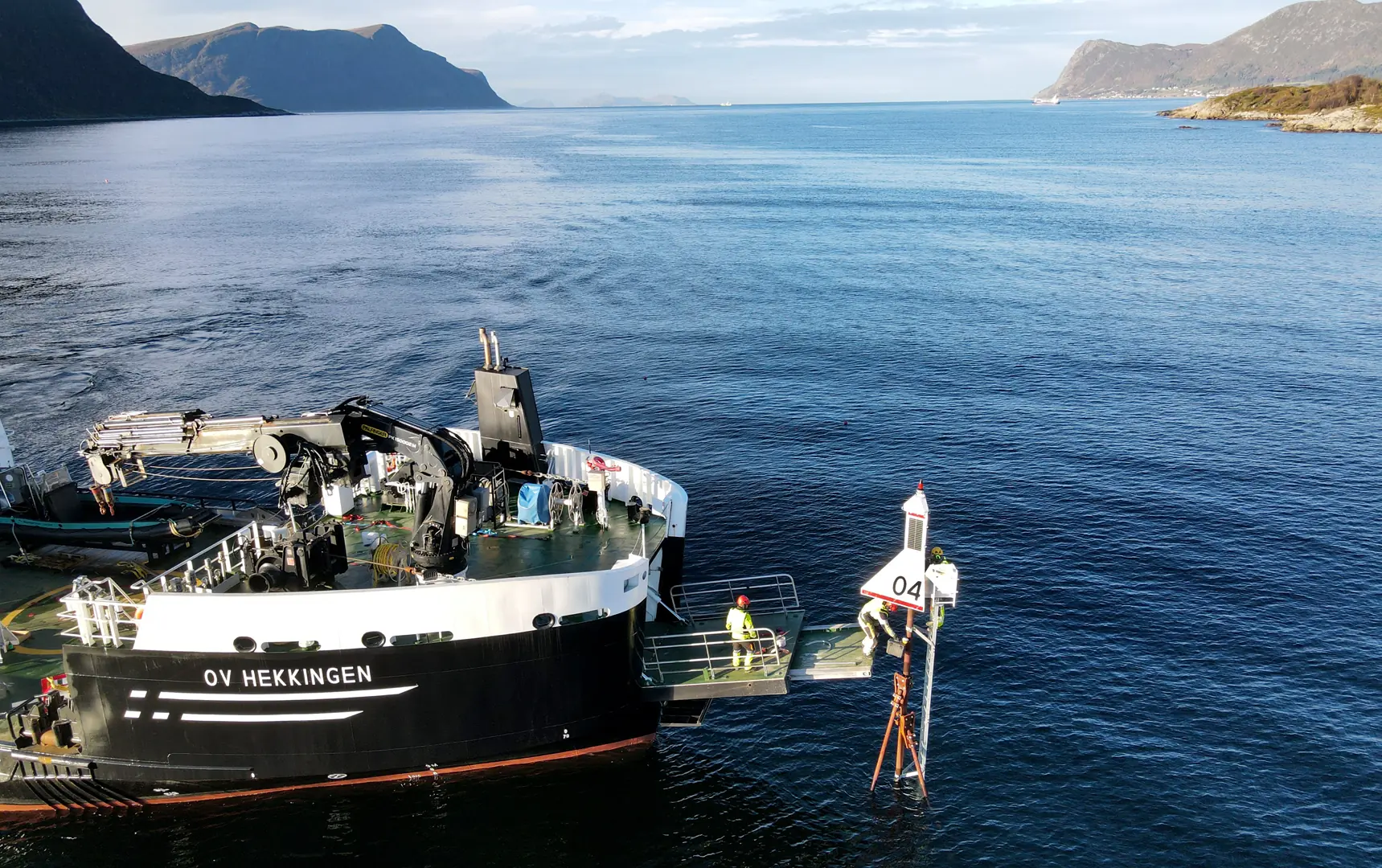 Ni nye sjømerker settes nå ut på ulike steder langs kysten for testing gjennom vinteren. Foto: Lill Haugen / Kystverket